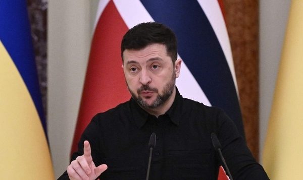 Zelenski avertizează: Rusia vrea să atragă Belarusul din nou în război