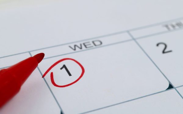 Vinerea, ziua sabotată: Când NU lua decizii mari, avertizează experții!