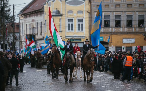 Maghiarii din România, vot DECISIV în Ungaria? Alegeri pe 12 aprilie
