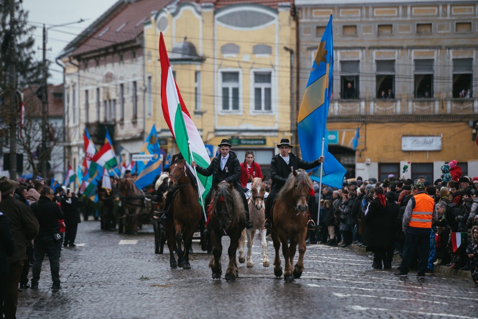 Maghiarii din România, vot DECISIV în Ungaria? Alegeri pe 12 aprilie