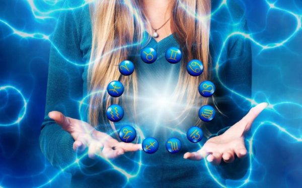 Zodii norocoase pe 21 aprilie: Astrele zâmbesc și le aduc bucurii!