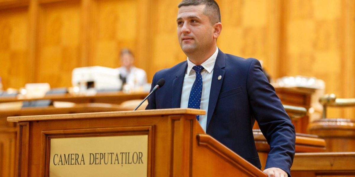 Miruță, ȘOC la Transporturi: 21 de trenuri noi, uitate lunii întregi