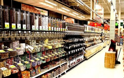 Galerie și supermarket la un nou centru comercial