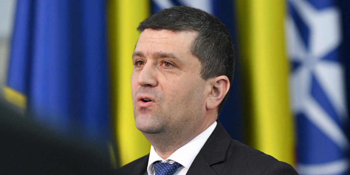 Zborul lui Radu Miruță, țintă pentru bruiaje GPS: Detalii explozive!