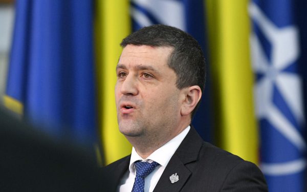 Zborul lui Radu Miruță, țintă pentru bruiaje GPS: Detalii explozive!