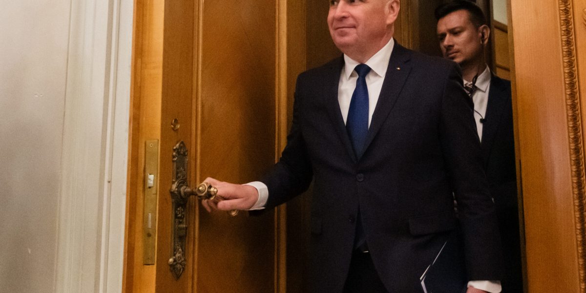 După 10 luni de tensiune, s-a produs ce era de așteptat