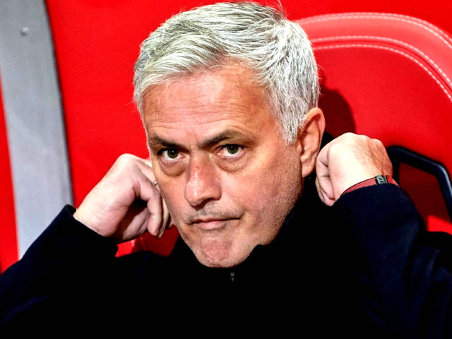 Mourinho, înlocuit: Cine preia echipa celebrului antrenor