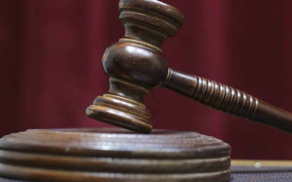 Primăria din Alba, scandal uriaș: Fostul primar și secretara, dați în judecată pentru sute de mii de lei