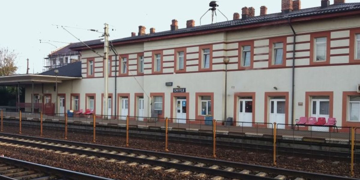 Trenuri blocate: Deranjament electric pe ruta Buftea-Chitila, haos în Gara București Nord