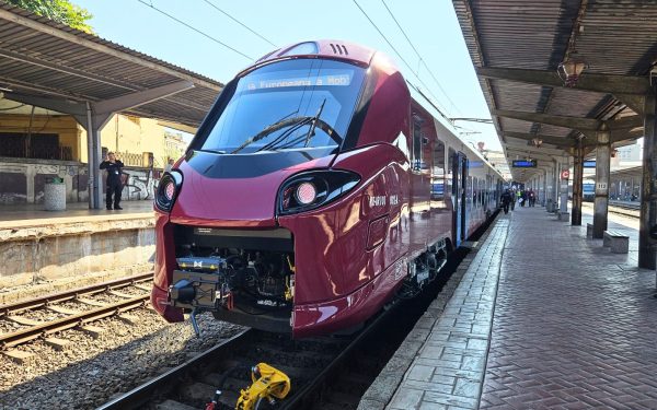 CFR: Cât faci cu trenul până la mare? „Trenurile Soarelui 2026” anunțate
