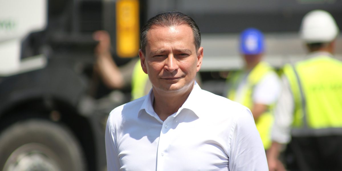 Băluță, absent la votul bugetului-record de 2,2 mld € în Sectorul 4
