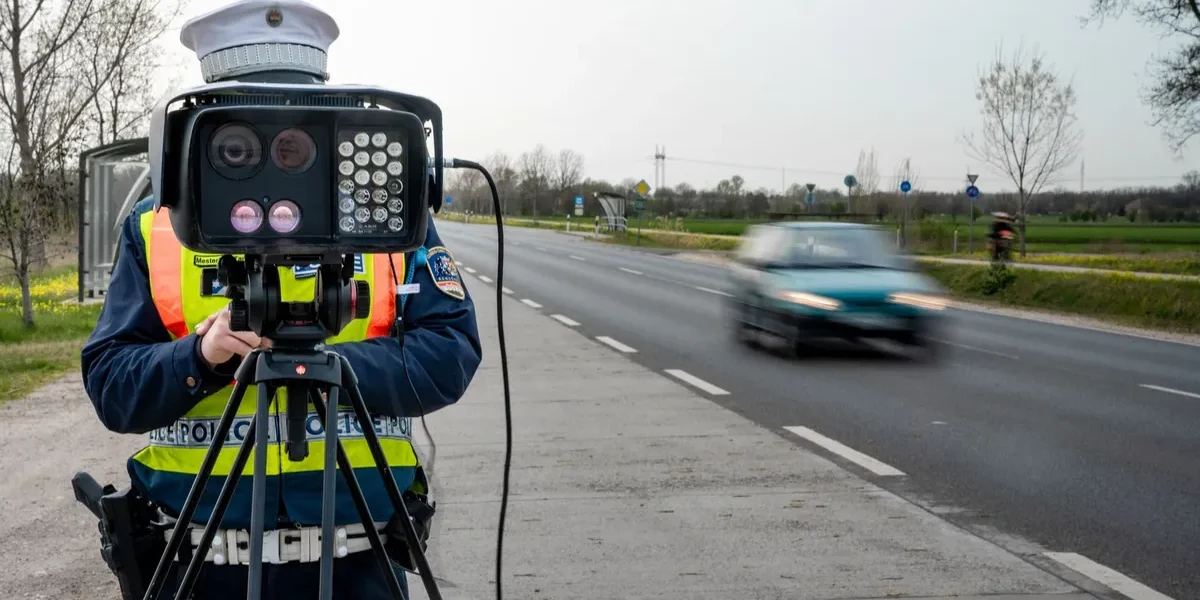 Poliția închide o șosea pentru probe: Ce se întâmplă