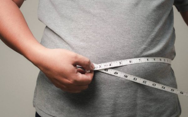 Alimente care umflă: Ce mănânci fără să știi, impactul pe burtă