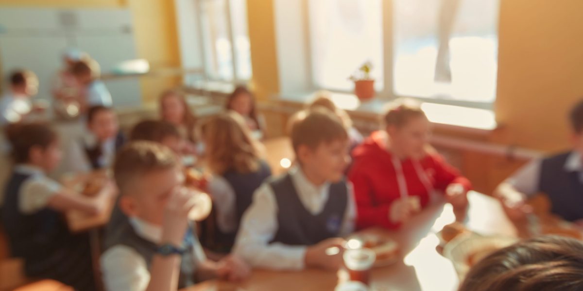 Discipină nouă la școală: Ce materie obligatorie vor studia elevii din România?