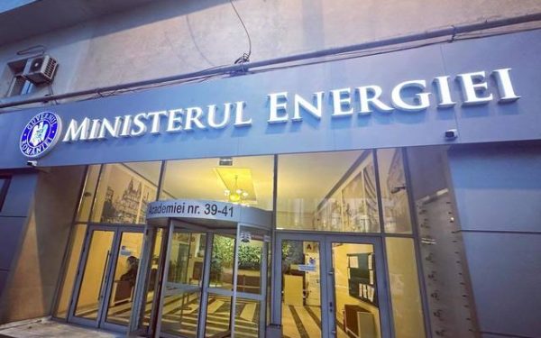 Bolojan, mutări de ultimă oră la Ministerul Energiei, înainte de demitere