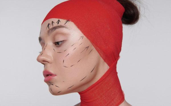 AI Face, noua obsesie a esteticii: Medicii avertizează asupra standardelor AI