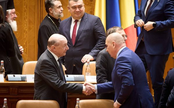 Băsescu, soluție-șoc: „Criza politică e moartă? Trebuie reînviată”