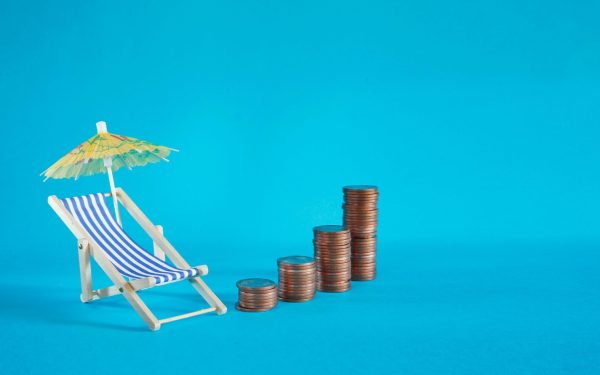 Vacanța de vară 2026: Ai plătit deja? Pot cere bani în plus? Ce spune legea