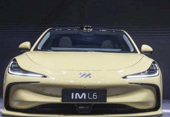 Xpeng, gigantul auto chinez, vrea fabrică în Europa: negocieri cu Volkswagen
