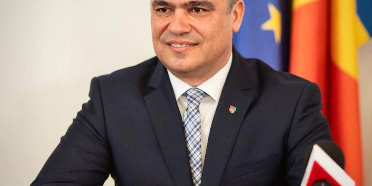 VEȘTEA: Putere concentrată în PNL, Guvern blocat