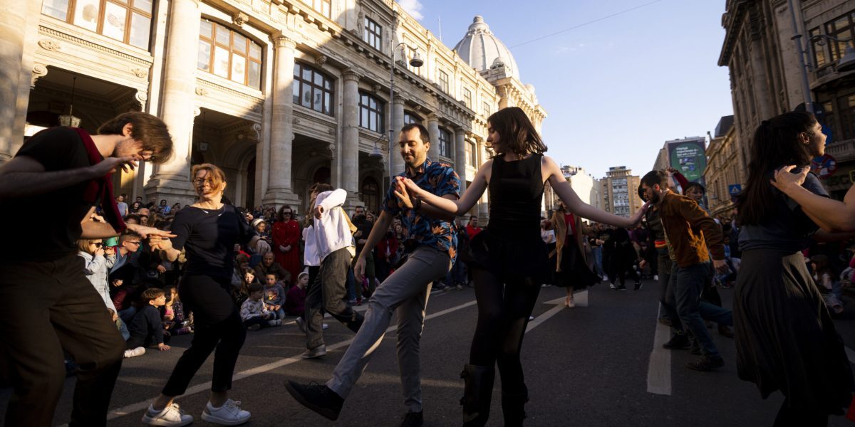 Calea Victoriei pietonală duminică. Program „Străzi deschise”