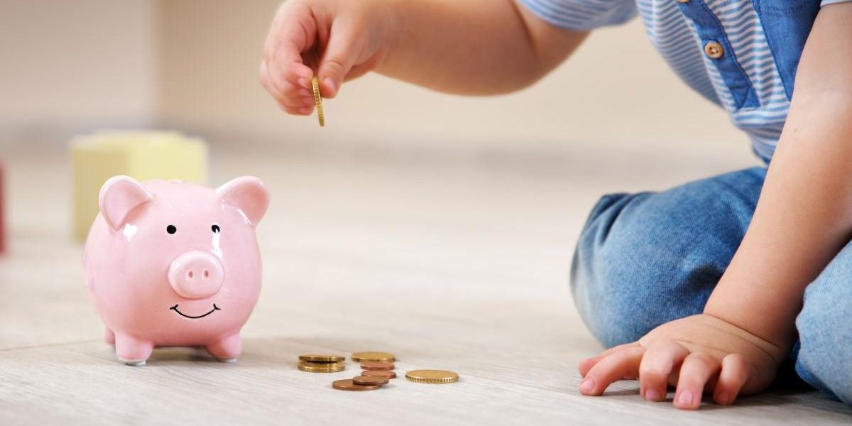 Alocații iulie 2026: Banii pe card și la poștă