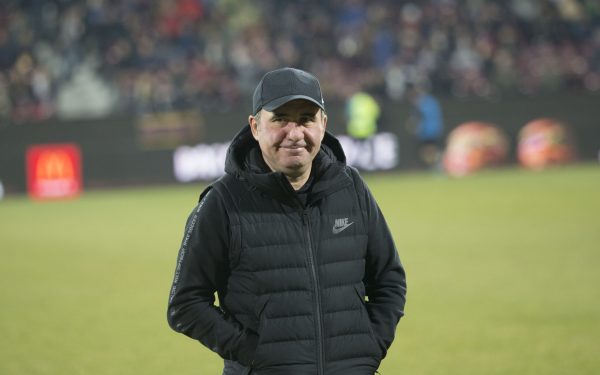 Steaua, plină la Hagi contra Țării Galilor