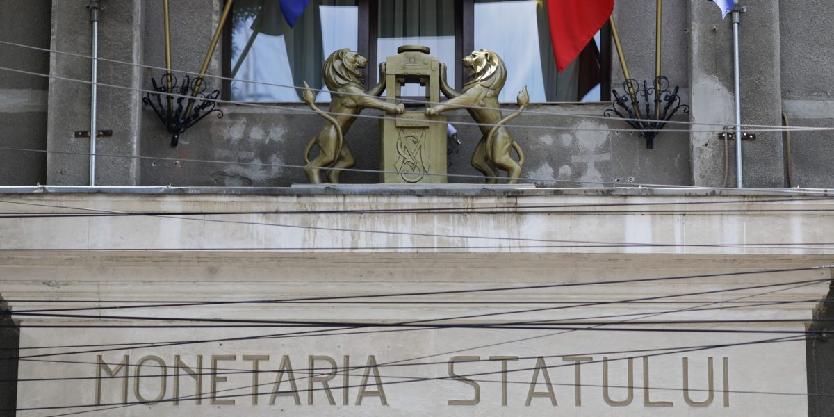 Monetăria, o medalie rară pentru Centenarul Aviației Civile