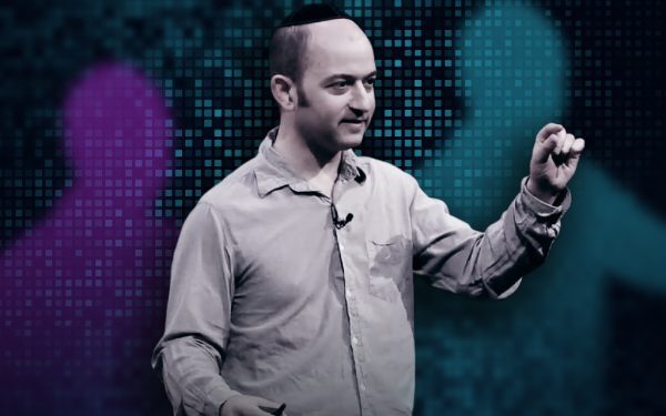Top AI pleacă de la Google la rivalul Microsoft