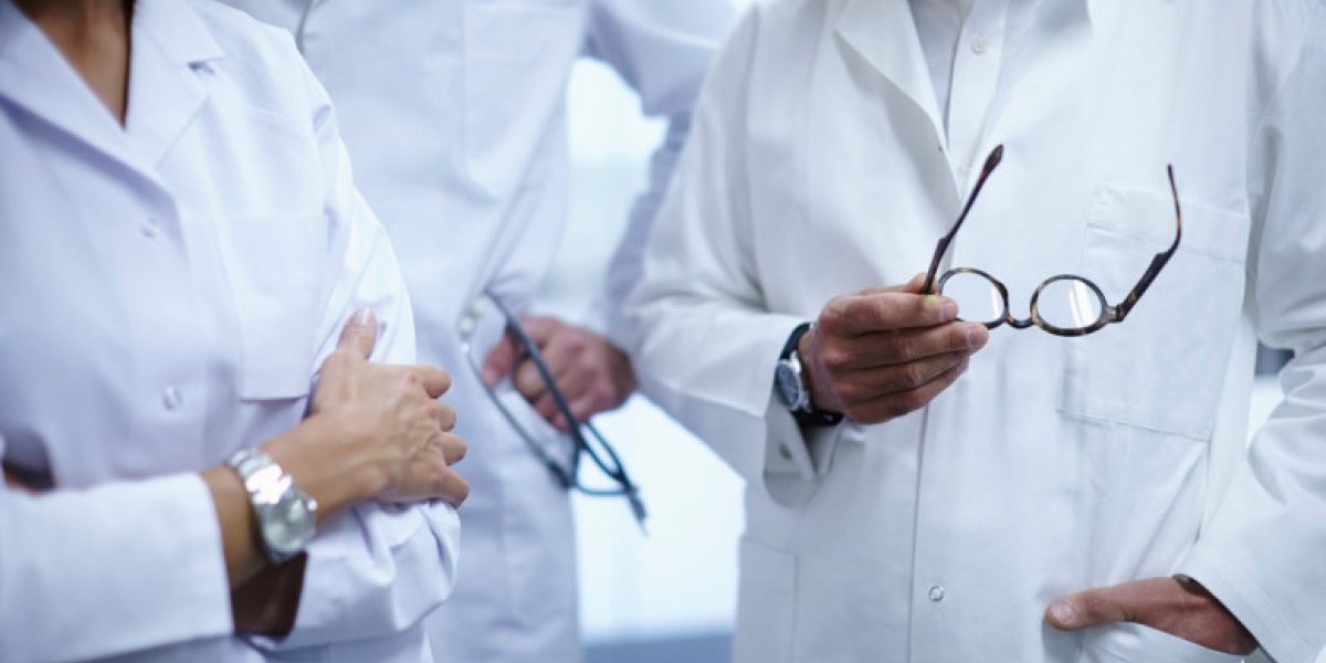 Sănătatea primește un impuls: legea votată pentru medici și angajări