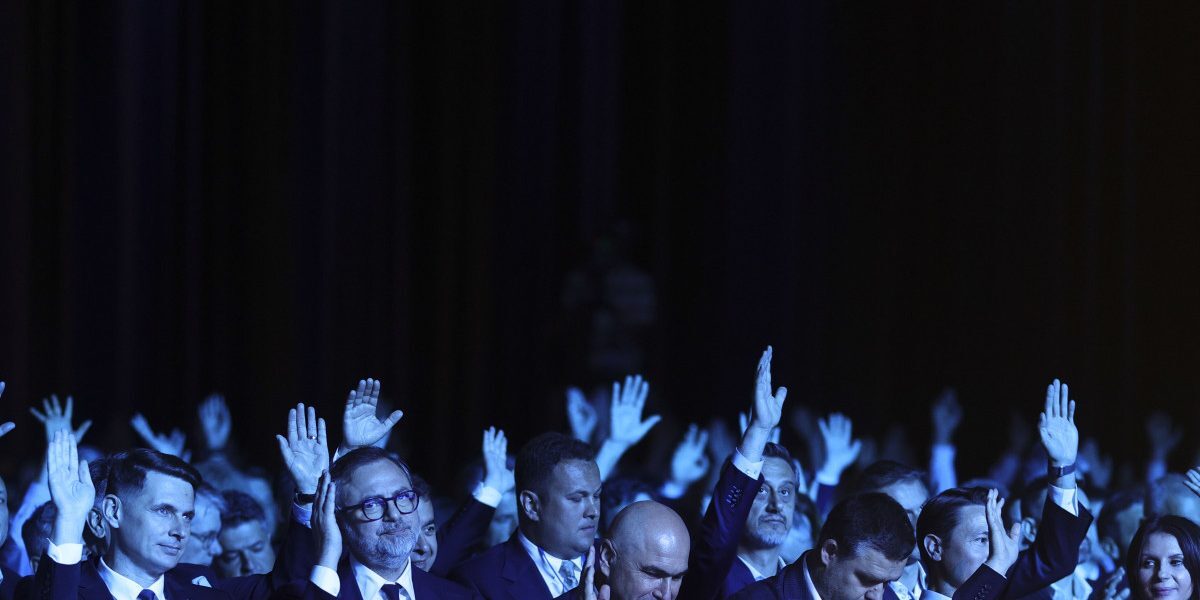 PNL în fierbere: Epurați liderii din tabăra Veștea