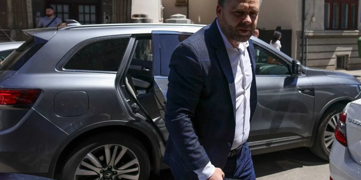 DNA îl plasează pe Ciucu sub control judiciar 60 de zile