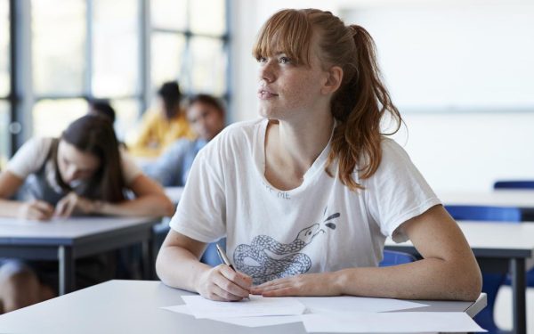 Bacalaureat amânat marți: Căldură extremă mută probele la matematică/istorie