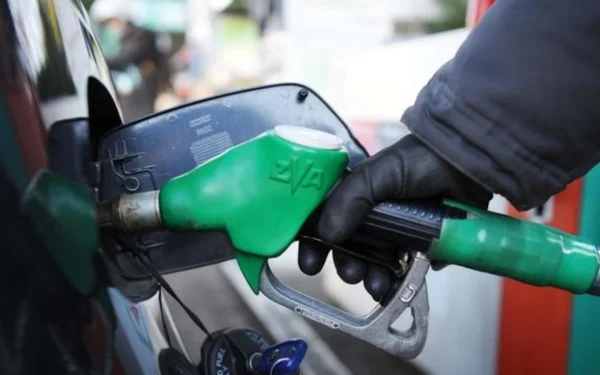 Motorina scumpă în România: Europa vede ieftiniri, noi plătim mai mult