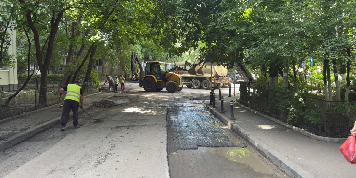 Cartierul Tineretului, sufocat de șantiere: Locuitorii, furioși pe noile parcări