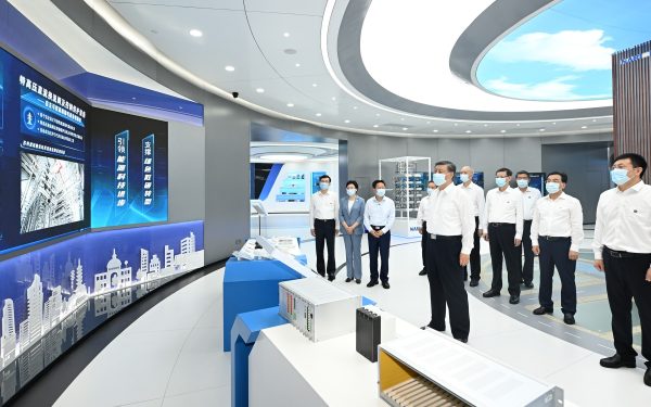 SUA speriate: China, pas uriaș în producția de cipuri