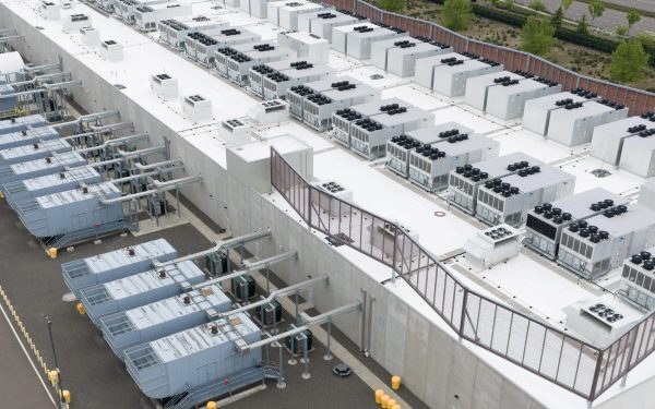 AI consumă mai multă apă decât 1 miliard de oameni