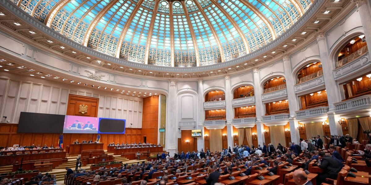 PNRR, SAFE și criza politică: România sub presiune maximă