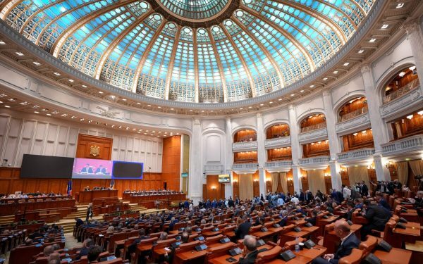 PNRR, SAFE și criza politică: România sub presiune maximă