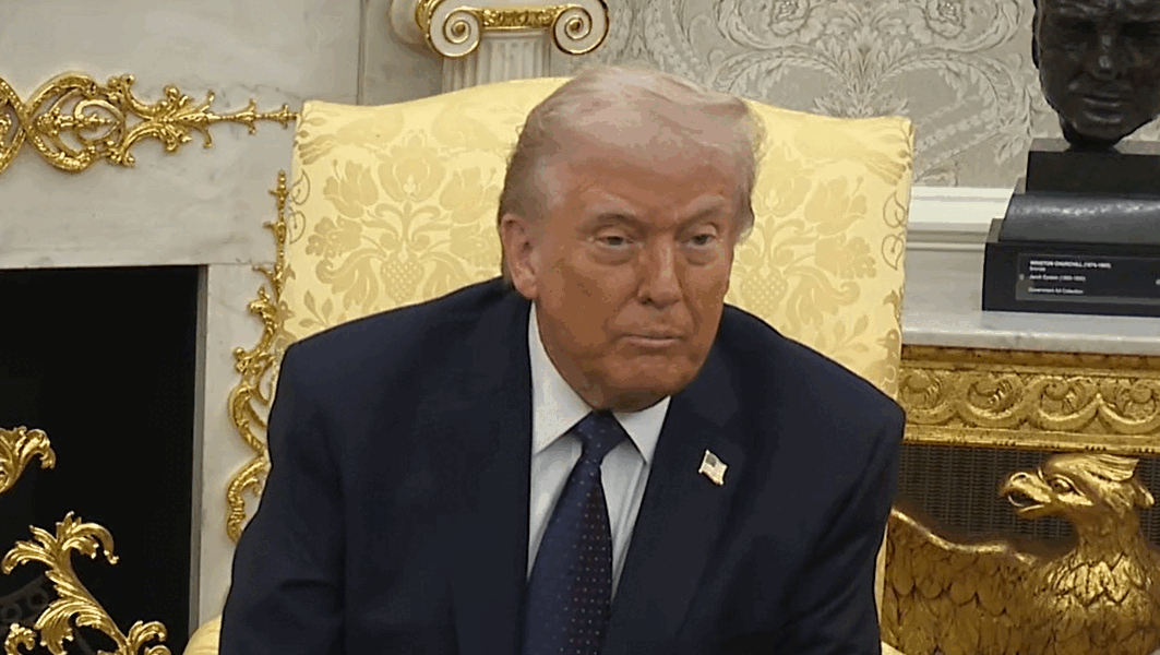 Trump sfâșie NATO: Spania – „cauză pierdută”, Iran – „gunoaie”