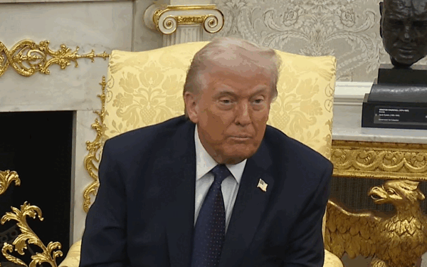 Trump sfâșie NATO: Spania – „cauză pierdută”, Iran – „gunoaie”