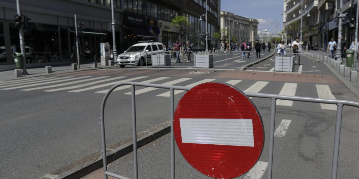 Marș Moto și Ziua Aviației: Restricții Rutiere Severe Sâmbătă/Duminică
