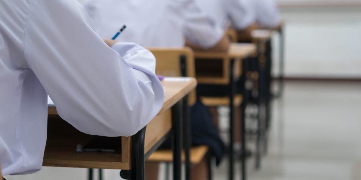 Bac 2026, profil real: Ce subiecte au elevi la Info, Bio și Fizică