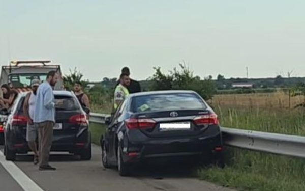 Blocaj de 2km spre Capitală: Mii de mașini în așteptare