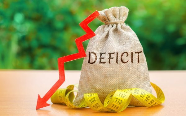 Isărescu: Euro la noi când societatea e pregătită. Deficit sub 3%