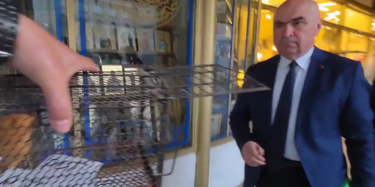 Ceaușescu, elicopter pe stradă: Ce l-a supărat pe Bolojan și ce spune premierul