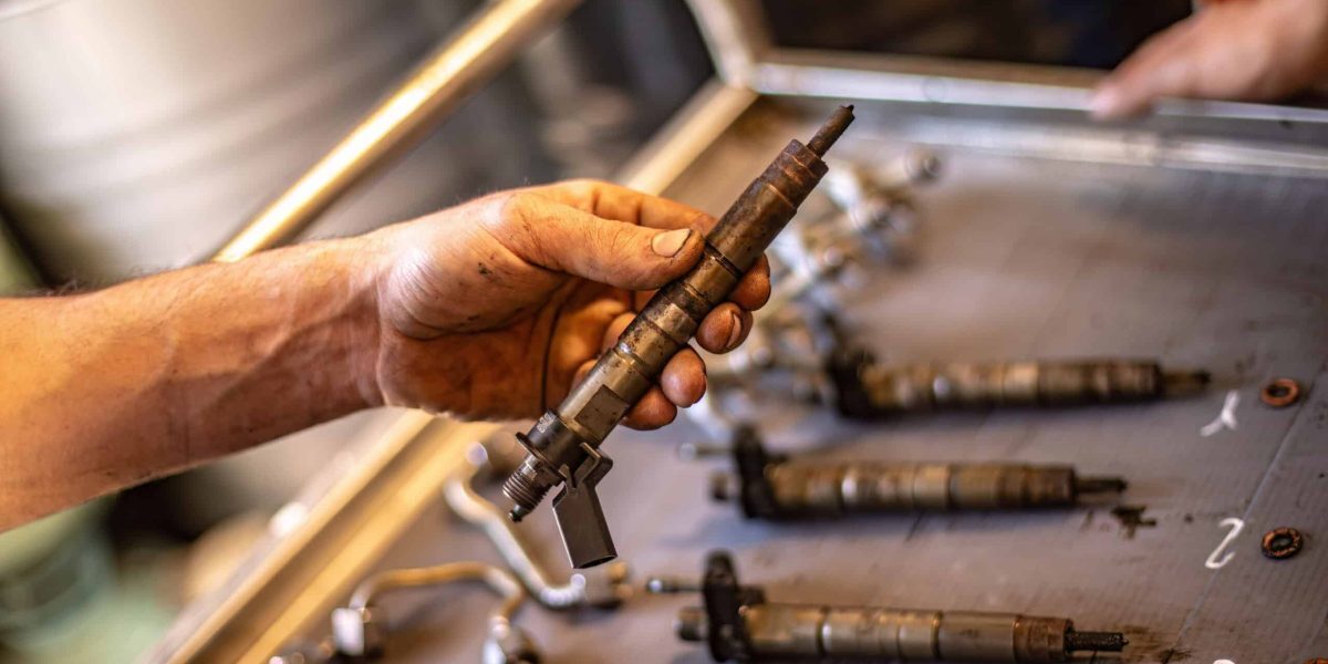 Auzul tău: Zgomot motor, tacheți, lanț sau volantă? Află diferența