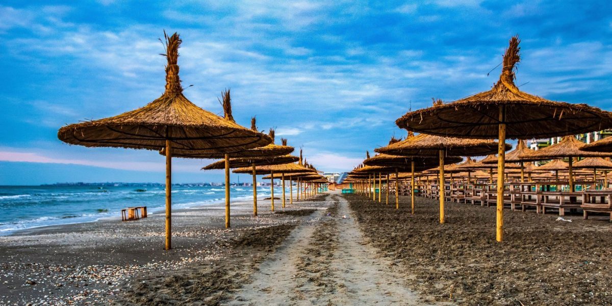 Vibrio în Marea Neagră: Riscuri și avertismentele specialiștilor