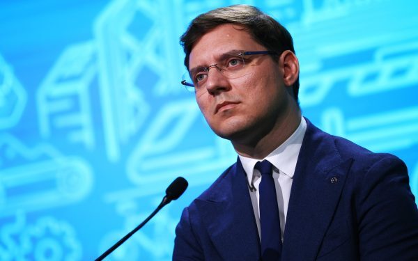 România, prinsă în mrejele banilor UE: donații versus încasări
