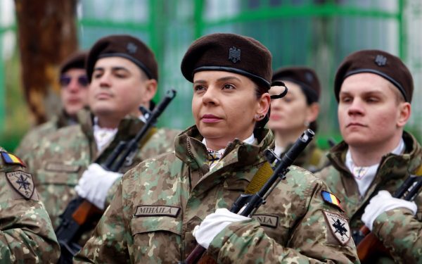 MApN: Finanțare nouă pentru armă, chiar și fără fonduri UE (50 de caractere)